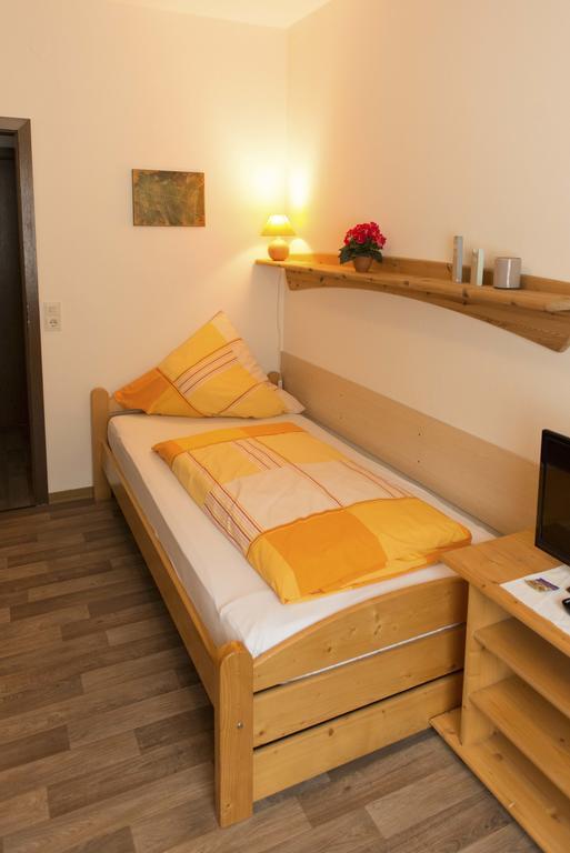 Pension Dapper Cochem Esterno foto