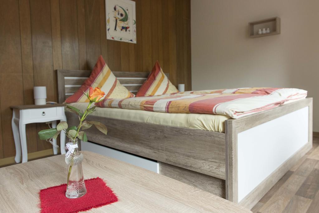 Pension Dapper Cochem Esterno foto